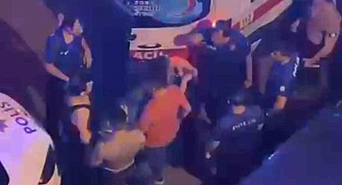 Fatih'te bıçaklı kavga: 2 yaralı