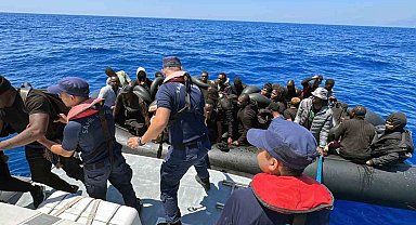 Fethiye'de 37 düzensiz göçmen kurtarıldı