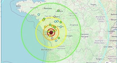 Fransa'daki 5.8'lik depremde binalar hasar gördü