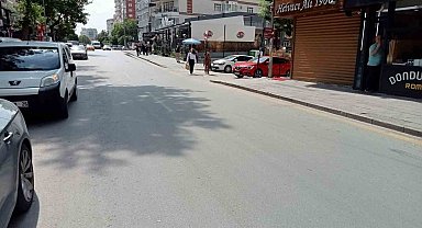 Fren yerine gaza basınca 7 kişiyi yaraladı