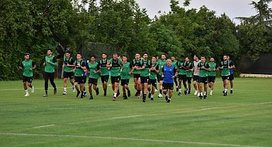 Futbolculara ödeme yapamayan Denizlispor'a ilk darbeyi doktor vurdu