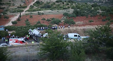 Gaziantep'te zincirleme kaza: 3 ölü, 5 yaralı