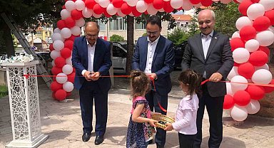 Gediz'de Hayır çarşısı kuruldu