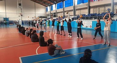 Gediz'de spor okulu kayıtları başladı