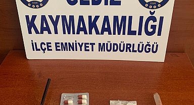 Gediz'e uyuşturucu getiren 2 şüpheli yakalandı
