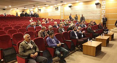 Genç'te vatandaşlara kene ile mücadele eğitimi verildi