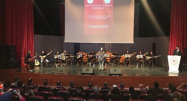 Gençlik Merkezleri dönem sonu programı düzenledi