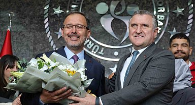 Gençlik ve Spor Bakanlığında devir teslim töreni