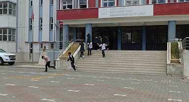 Gercüş'te öğrencilerle deprem tatbikatı