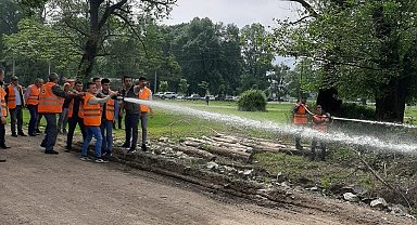 Gönüllülere orman yangınına müdahale eğitimi