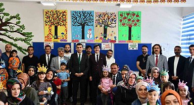 Gümüşhane'de 18 bin 883 öğrenci karne sevinci yaşadı