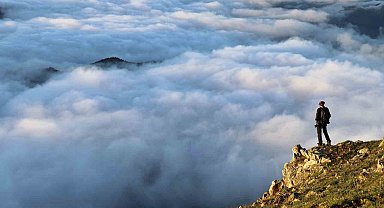 Gümüşhane'de eşsiz sis denizi manzarası