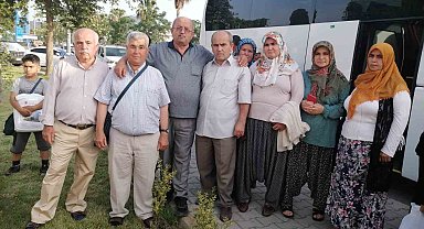 Hacı adayları dualarla uğurlandı