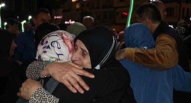 Hacı adayları sevinç gözyaşlarıyla uğurlandı