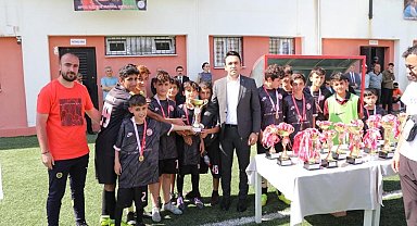 Hakkari'de 'Sağlıklı Gelecek Sporla Gelecek' ödül töreni