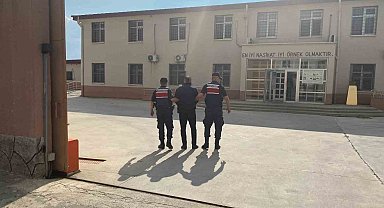 Hakkında kesinleşmiş hapis cezası bulunan 2 şüpheli tutuklandı