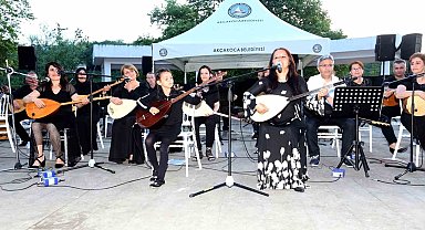 Halk Eğitim Merkezinde öğrendiler konser verdiler