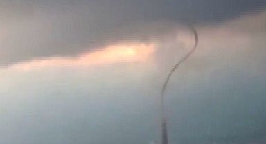 Hatay'da denizde hortum çıktı