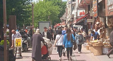 Haziran güneşini görenler dışarı akın etti