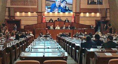 İBB Meclisi toplantısında İmamoğlu'na yangın eleştirisi