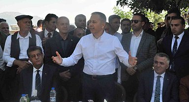 İçişleri Bakanı Yerlikaya, Şırnak'ta ziyaretlerde bulundu