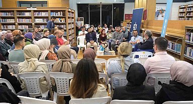 İki önemli yazar okurlarıyla buluştu