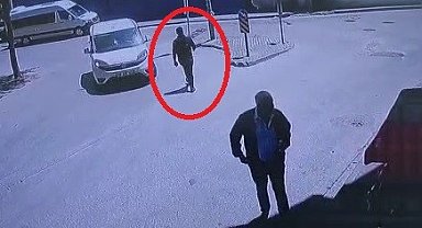 İnanılmaz kaza kamerada... Çarptığını fark etmedi, üzerinden böyle geçti