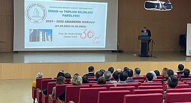 İnsan ve Toplum Bilimleri Fakültesinin üç bölümüne akreditasyon verildi