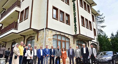 İpekyolu Belediyeler Birliği İnönü'de toplandı