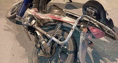 İpsala'da kaldırıma çarpan motosikletin sürücüsü yaralandı