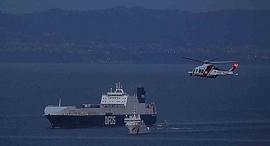 İtalya Savunma Bakanı Crosetto: "Türk gemisi kurtarıldı, kaçak göçmenler yakalandı"