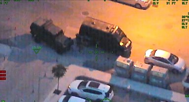 İzmir merkezli yasa dışı bahis operasyonu: 17 gözaltı