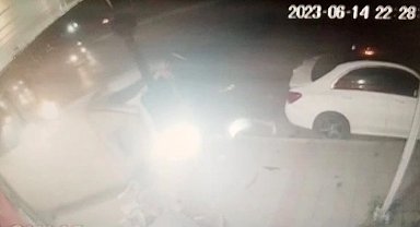 İzmir'de annenin öldüğü, bebeğinin yaralandığı kaza kamerada