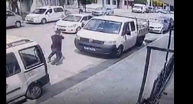 İzmir'de sokak ortasında silahlı pusu