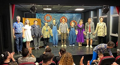 İzmit Sanat Akademisi 1 yıllık emeklerini taçlandırdı