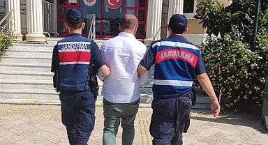 Jandarma ekipleri aranan şahıslara göz açtırmıyor