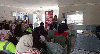 Jandarma, kadınları KADES konusunda bilgilendirildi