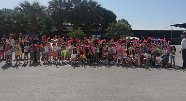 Jandarma minik öğrencileri ağırladı