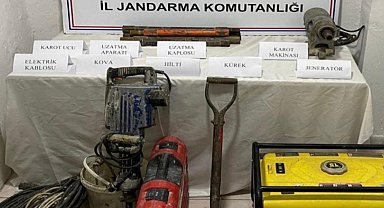 Jandarmadan kaçak kazı operasyonu