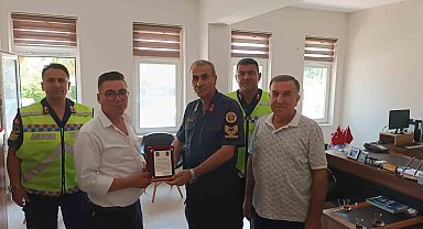 Jandarmanın radarına giren iyilik hareketi ödülsüz kalmadı