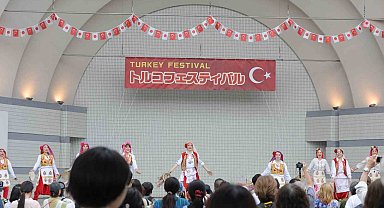 Japonya'daki Türkiye festivaline yoğun ilgi