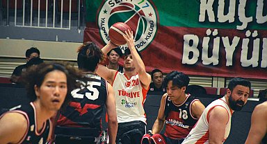 Japonya'yı yenen Türkiye adını finale yazdırdı