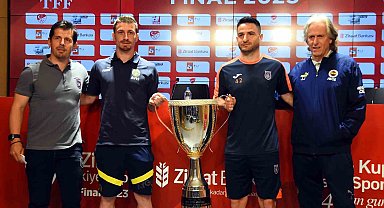 Jorge Jesus: "Geleceğimle ilgili kararı başkanımıza söyledim"