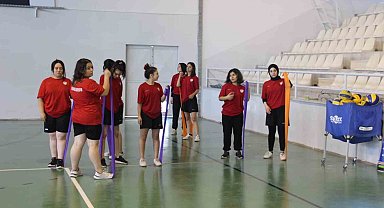 Kadın Voleybol Takımı sezonun ilk antrenmanını gerçekleştirdi