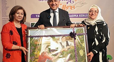 Kadınların, yağlı boya ve rölyef eserleri görücüye çıktı