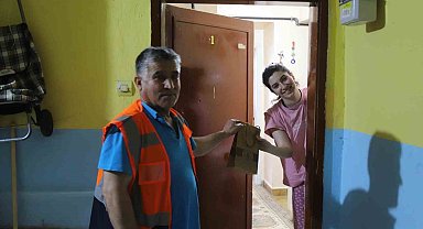 Kağıthane Belediyesinden YKS sınavı öncesi öğrencilere moral hediyesi