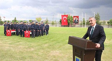 Karaman'da bir günlük askerlik yapan engelliler törenle yemin etti