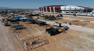 Karaman'da kurban satış ve kesim yerleri belirlendi