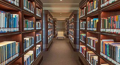 Kars Halk Kütüphanesi'nde 162 bin 318 kitap bulunuyor