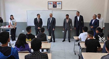 Kars'ta 60 bin öğrenci karne aldı